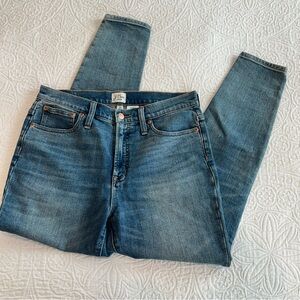 J. Crew Skinny Jeans in Medium Blue Wash 10” high rise toothpick EUC